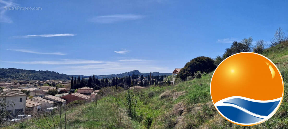 Terrain à SAINT-CHINIAN