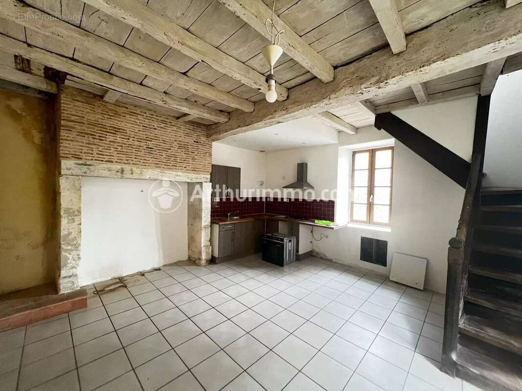 Maison de bourg 4 pièces - photo 4