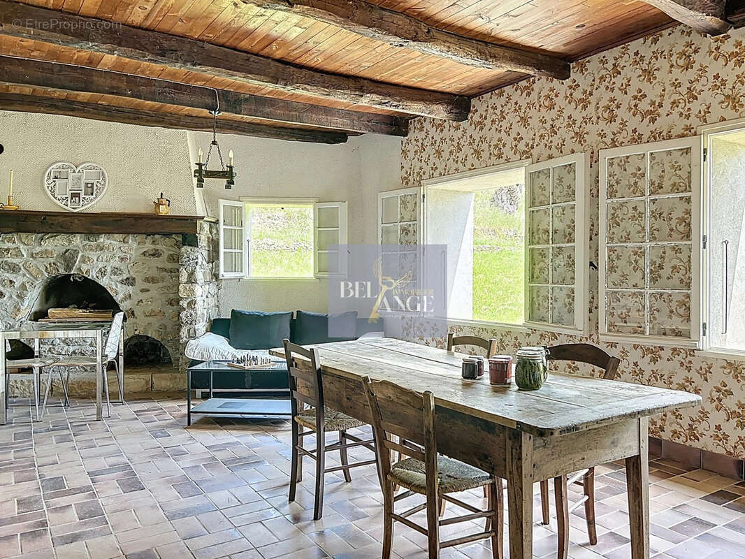 Maison à VALS-LES-BAINS