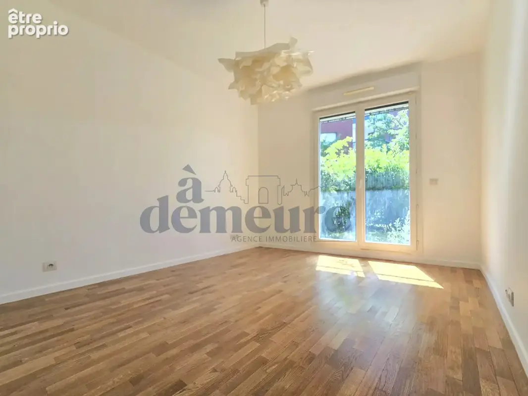 Appartement 3 pièces de 69m2 avec jardin, cave et parking - photo 7