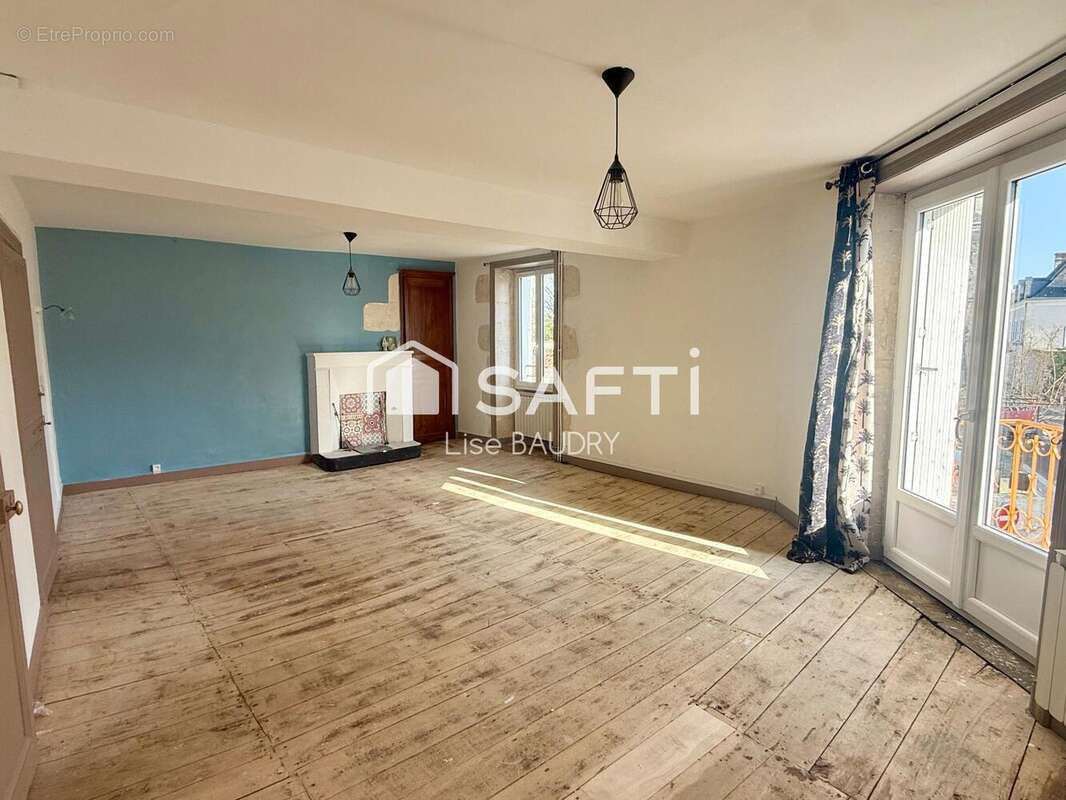 Maison 292 m² à L'hermenault  - photo 5