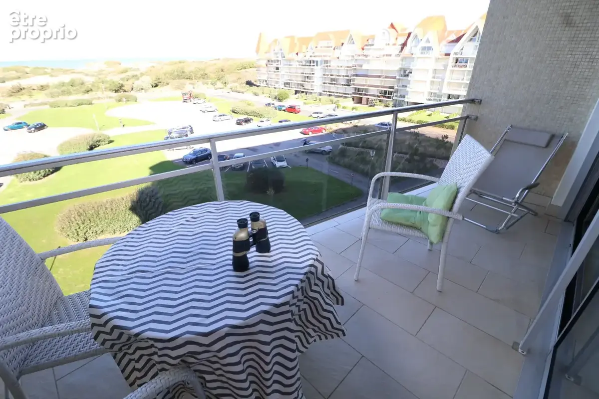 Rare face mer à un étage idéal  beau studio de 28 m2 avec balcon - photo 4