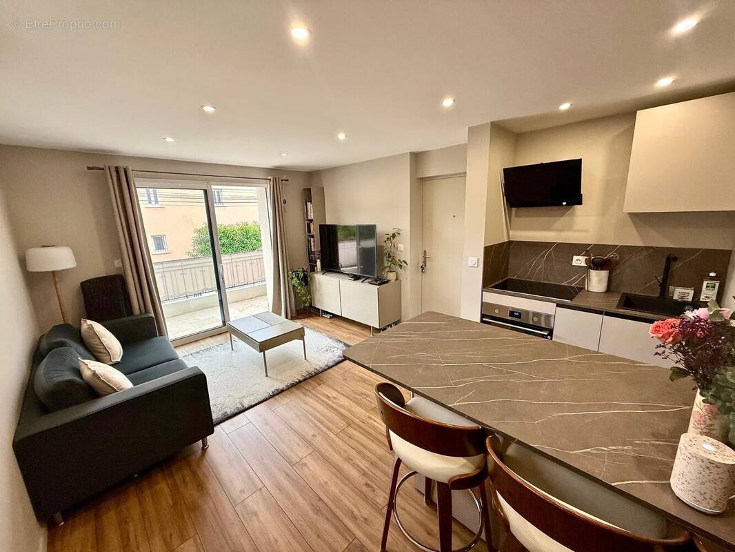 Appartement à CAGNES-SUR-MER