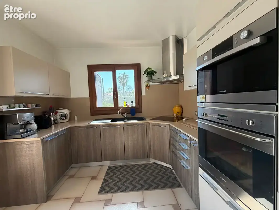 LA GAUDE - Maison  4 pièce(s) 154 m2 avec Piscine - photo 8