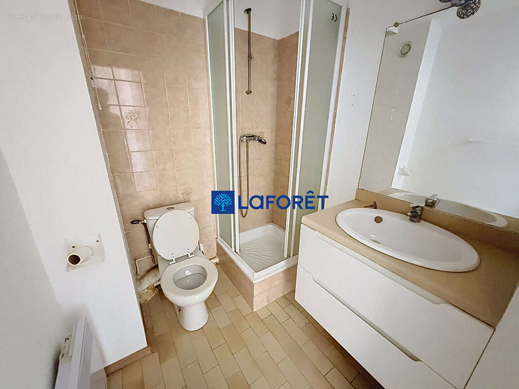 Appartement à CARQUEIRANNE