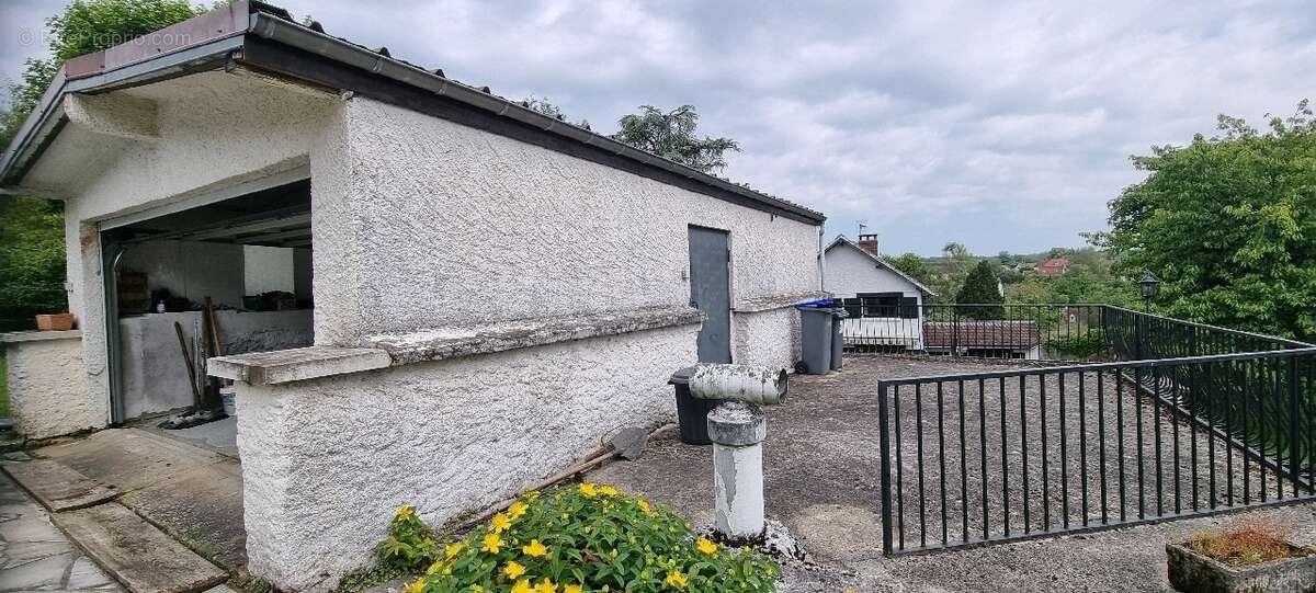 Maison 165 m² à Follainville-Dennemont  - photo 5