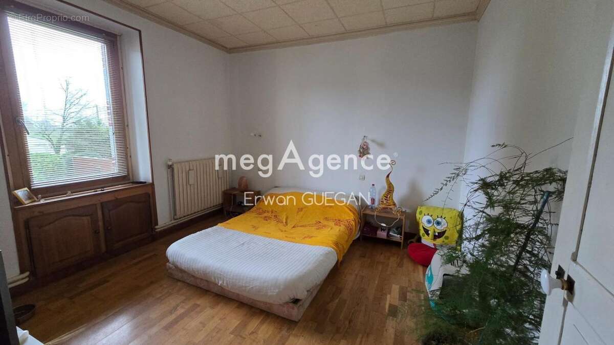 Maison à KERGRIST-MOELOU