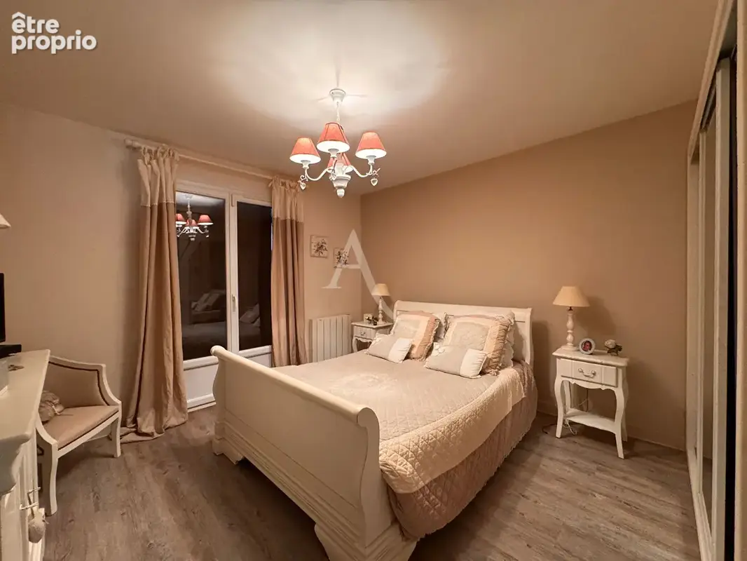 Maison Fourdrinoy 9 pièce(s) 185 m2 - photo 6