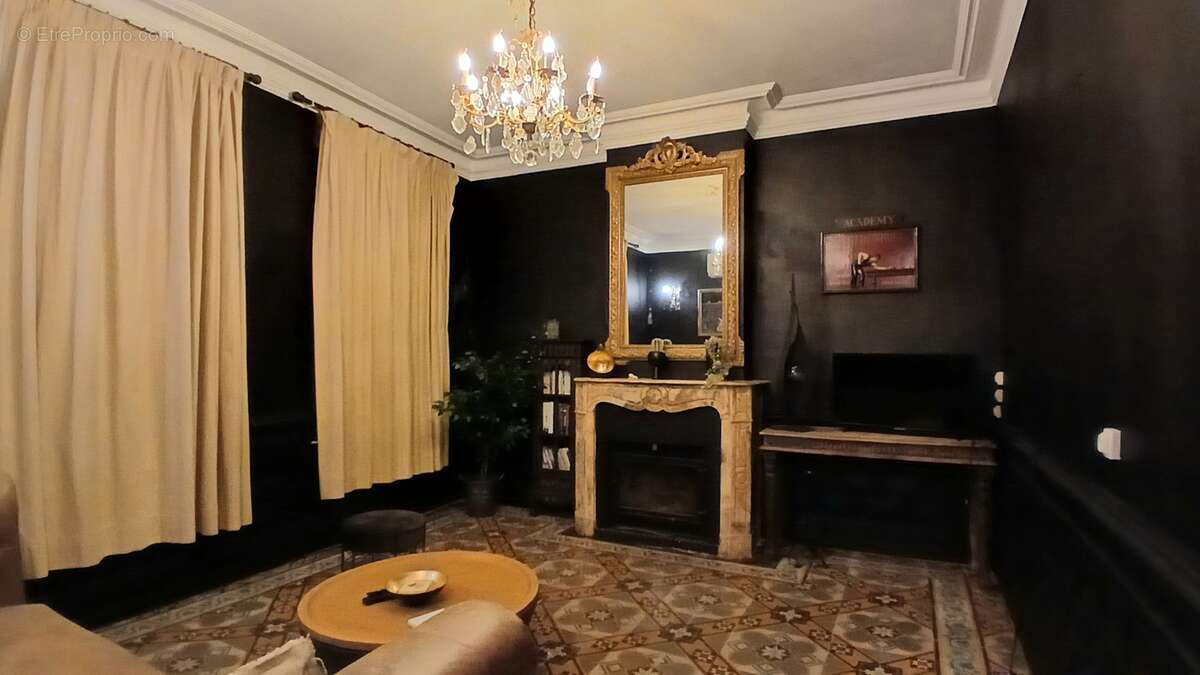 Très belle maison de ville de caractère. - photo 17