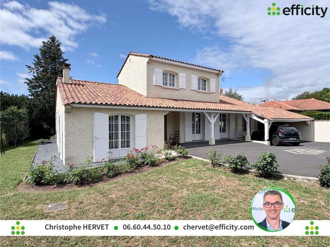 Maison 160 m² à Soyaux  - photo 5