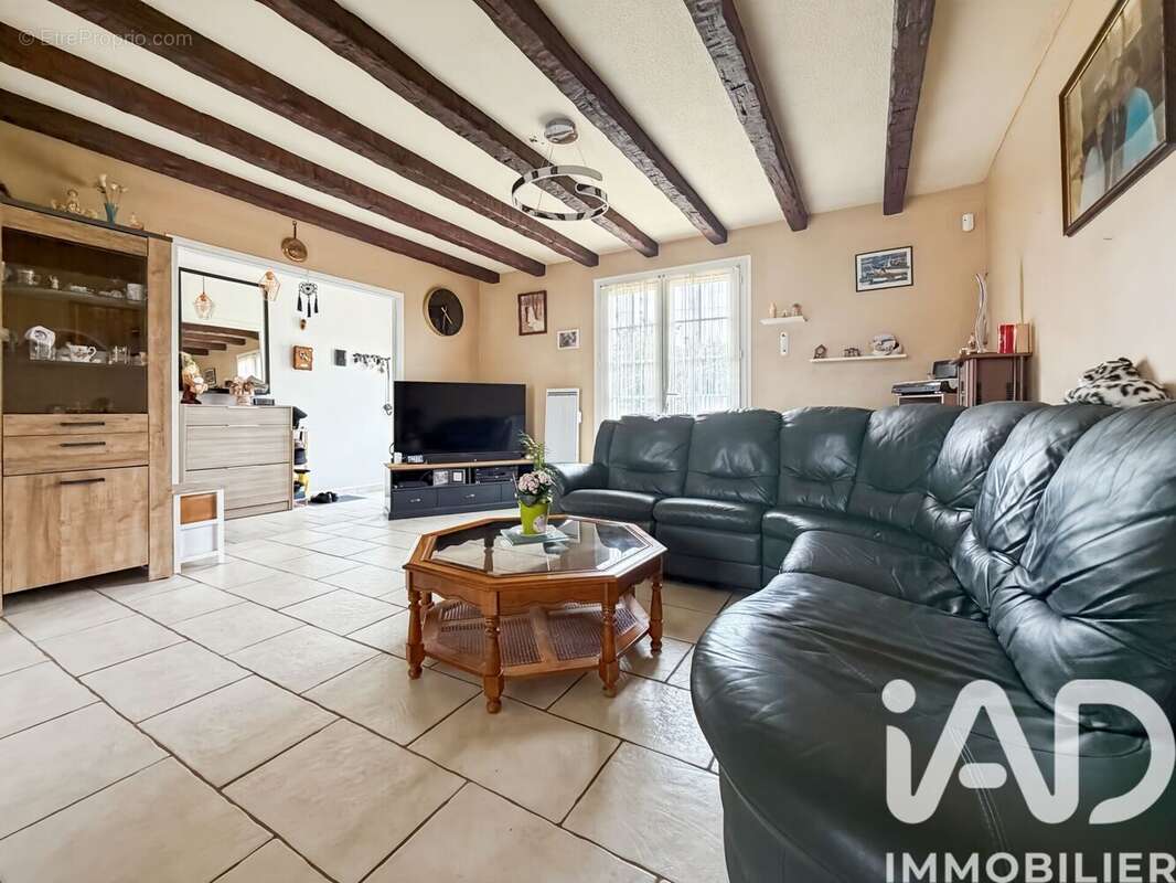 Maison 83 m² à Nargis  - photo 4