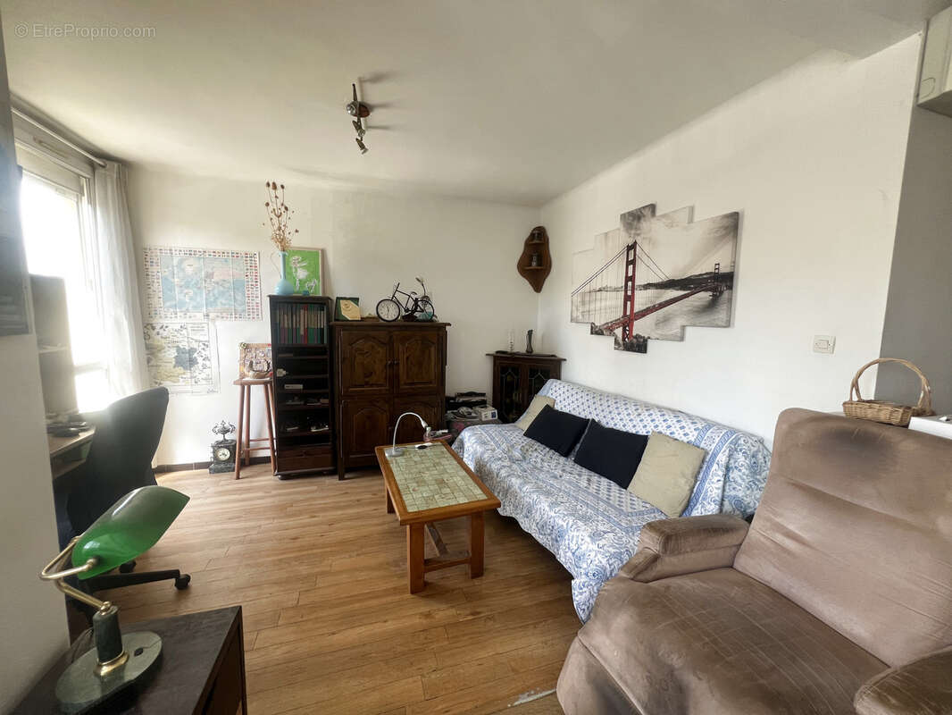 Appartement à AUBAGNE