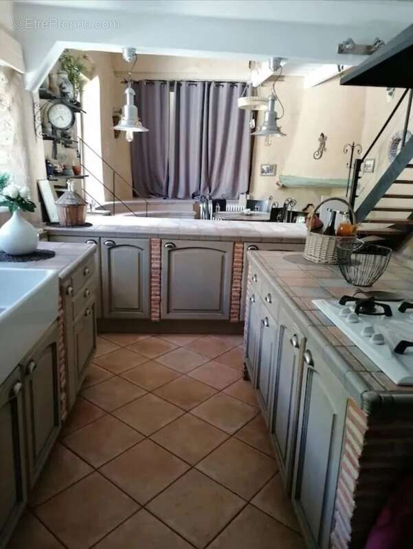 Belle demeure de 430m² - photo 7