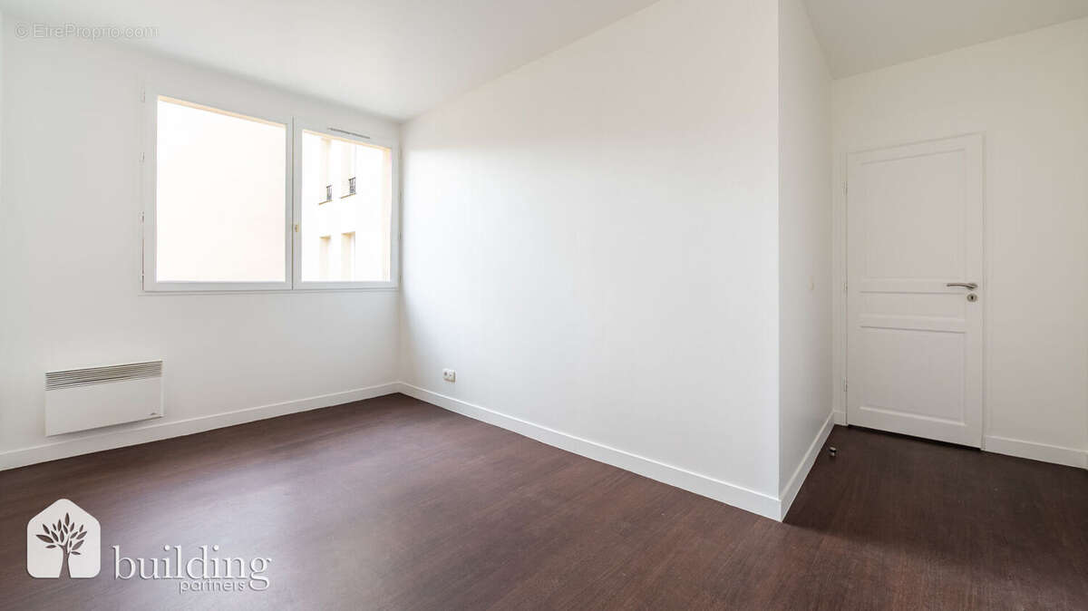 Appartement à LEVALLOIS-PERRET