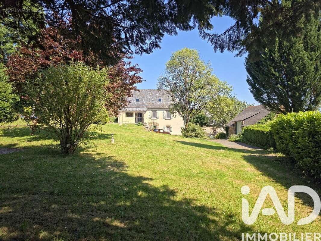 Maison 118 m² à Neuville  - photo 8