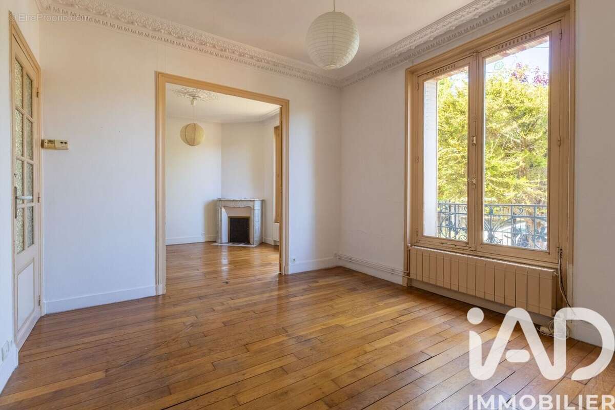 Photo 4 - Maison à VIGNEUX-SUR-SEINE