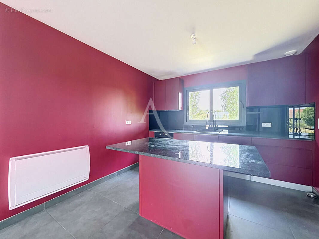 Cescau Maison mitoyenne par garage / 3 chambres / Garage - photo 5