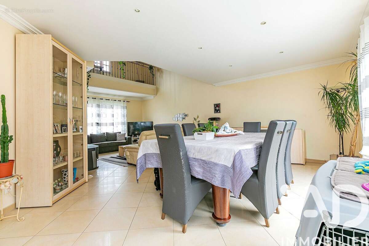 Photo 5 - Maison à BRIIS-SOUS-FORGES