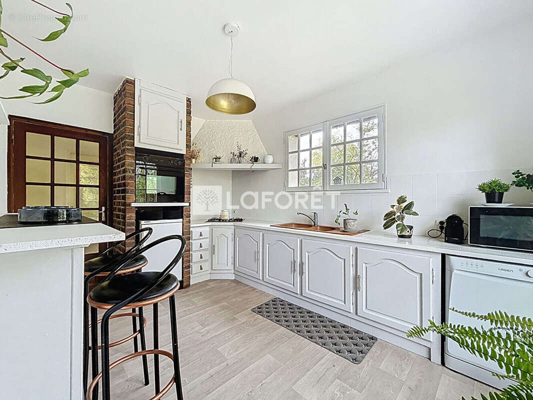 Maison à VERNEUIL-SUR-SEINE