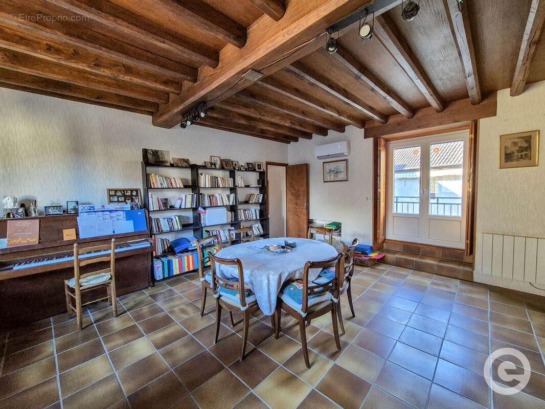 Maison à SAINT-PERE