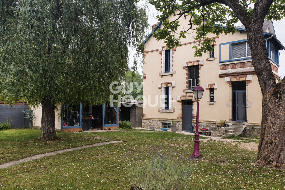 Maison à LIGNY-LE-RIBAULT