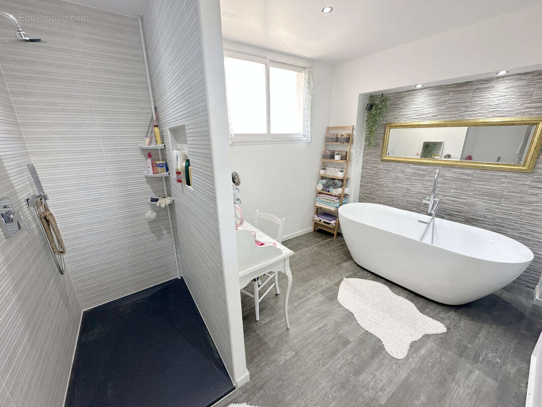 Maison à MIRAMONT-DE-GUYENNE