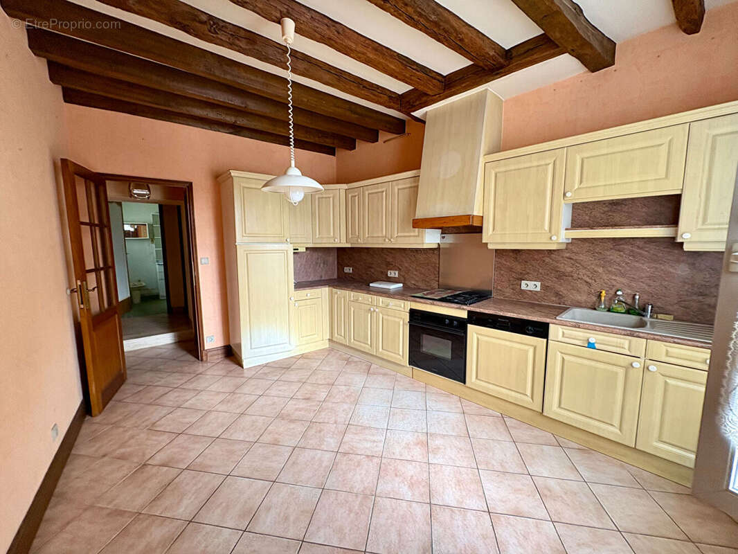 Charmante maison de caractère avec dépendances. - photo 5
