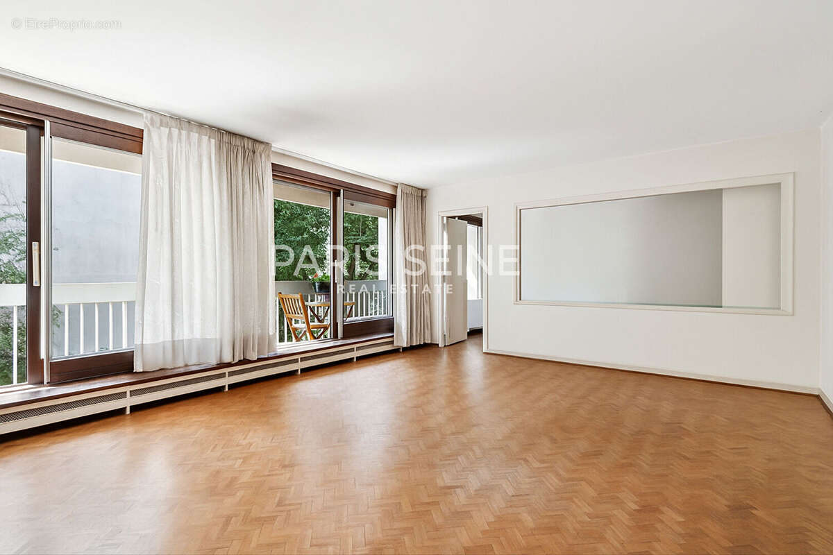 Appartement à PARIS-6E