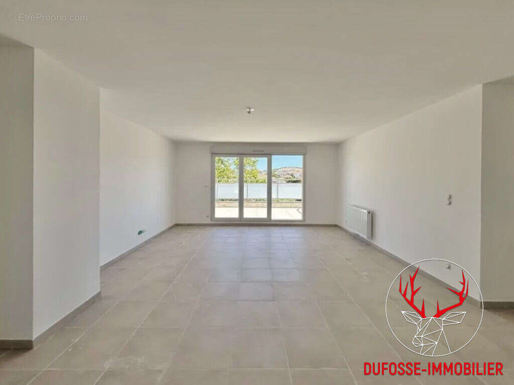 Appartement à SIX-FOURS-LES-PLAGES