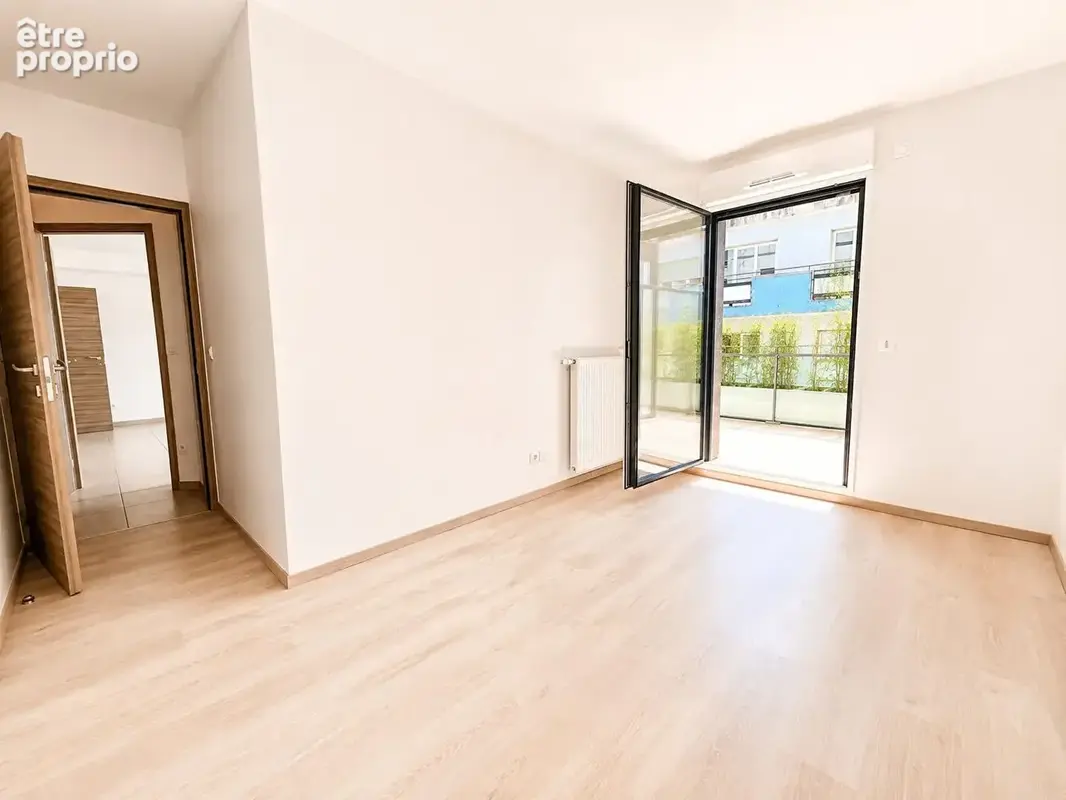 Appartement T4 de 85m2 - Copro 2017 - Terrasse - DPE C - GRENOBLE ? CHAMPIONNET - photo 8