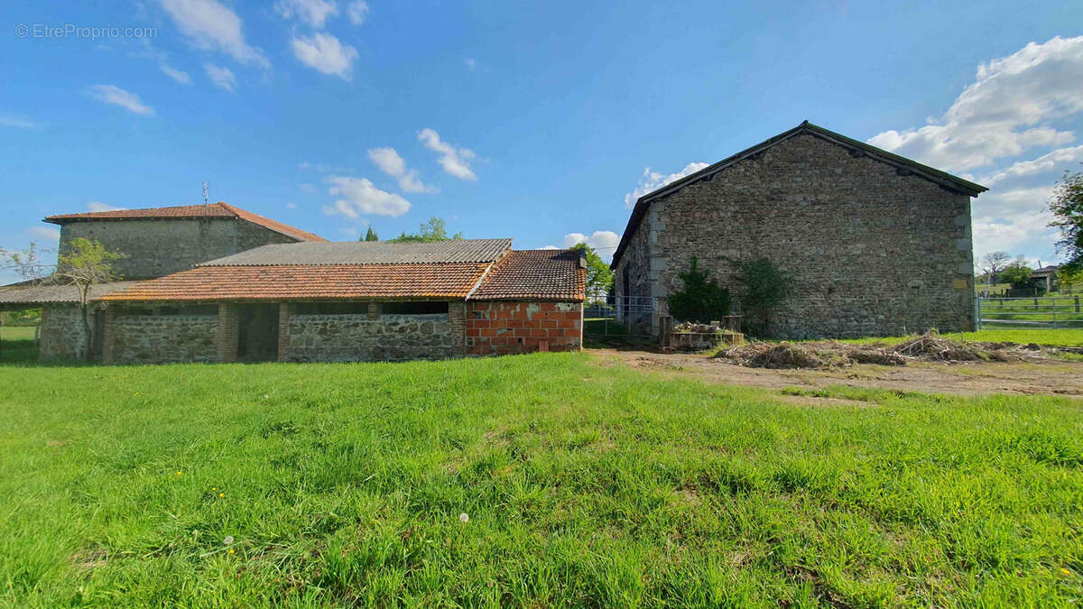 Maison à CHANGY