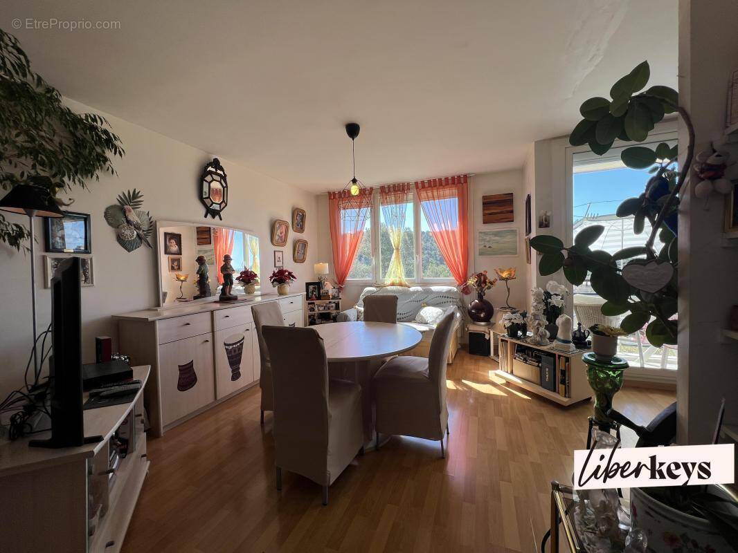Appartement à AIX-EN-PROVENCE