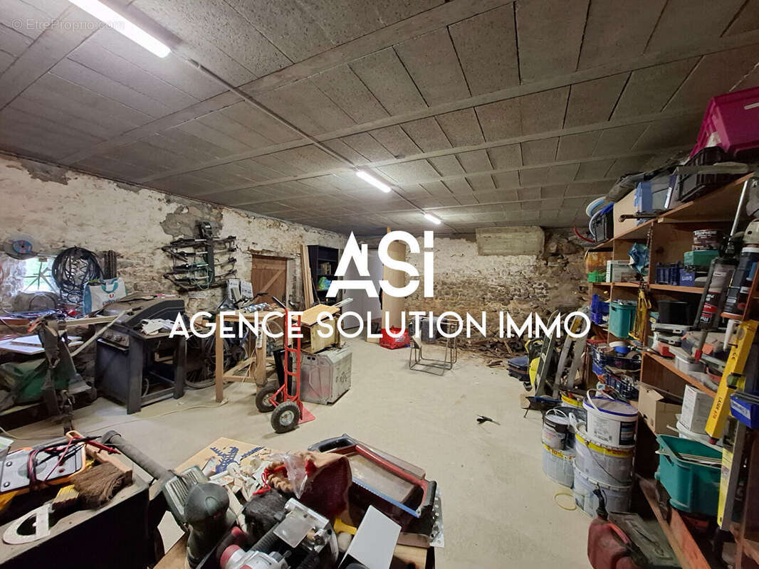 Maison à SAINT-PIERRE-SUR-ERVE