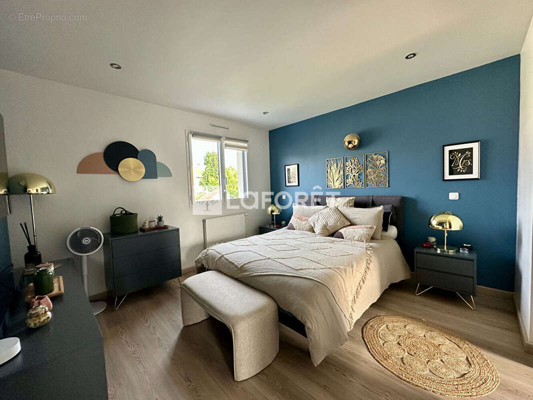 Maison à SAVIGNY-SUR-ORGE