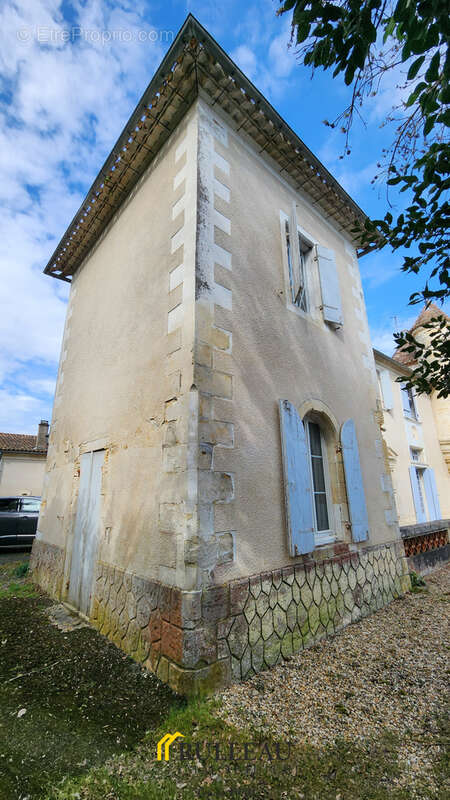Maison à LUGON-ET-L'ILE-DU-CARNAY