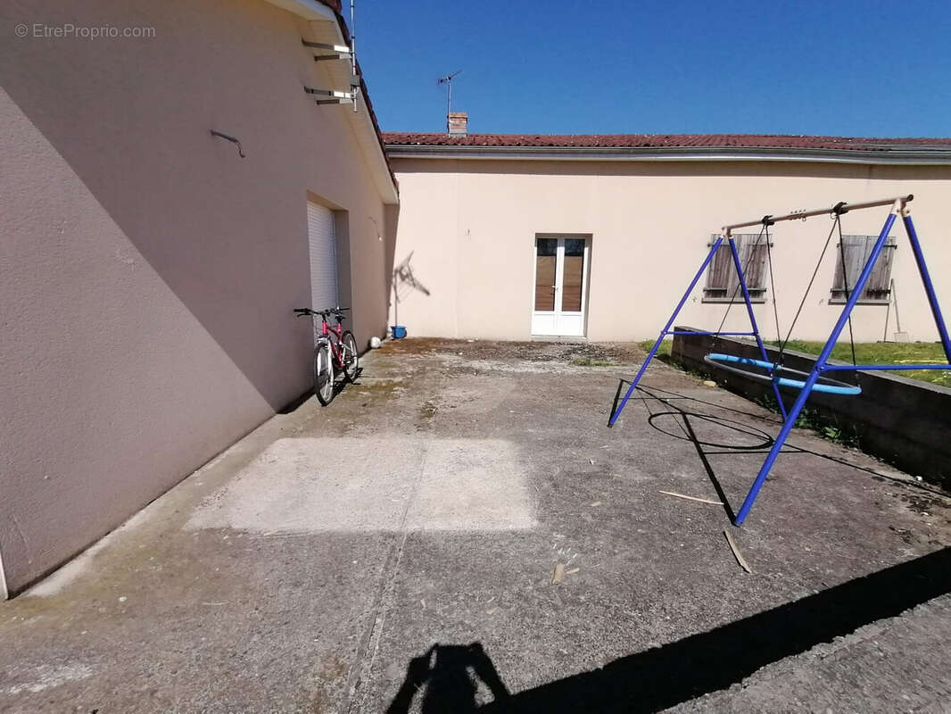 Maison à LA SOUTERRAINE