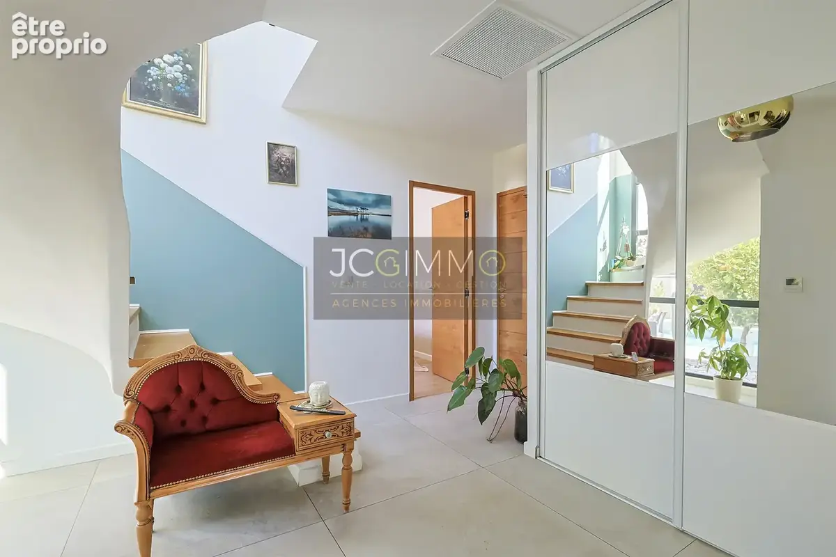 Villa contemporaine -152 m2 avec piscine et double garage à proximité des commodités - photo 15