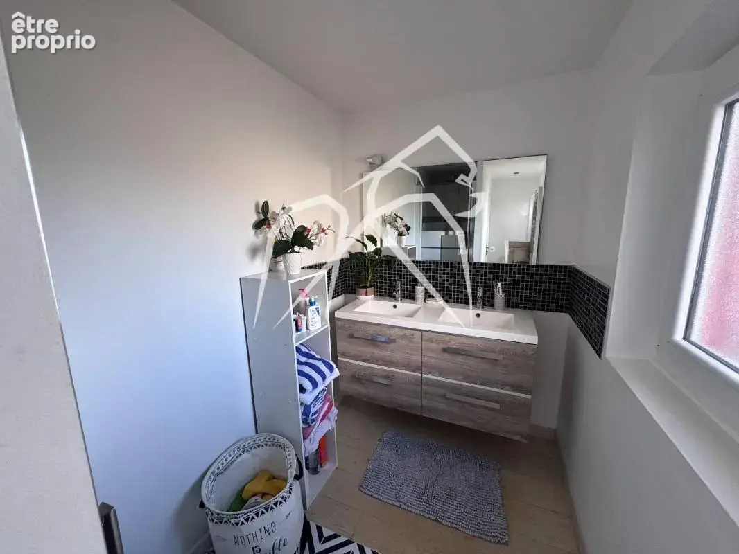 Maison  4 pièces  Saint-Pierre-de-Varengeville  110 m² - photo 12