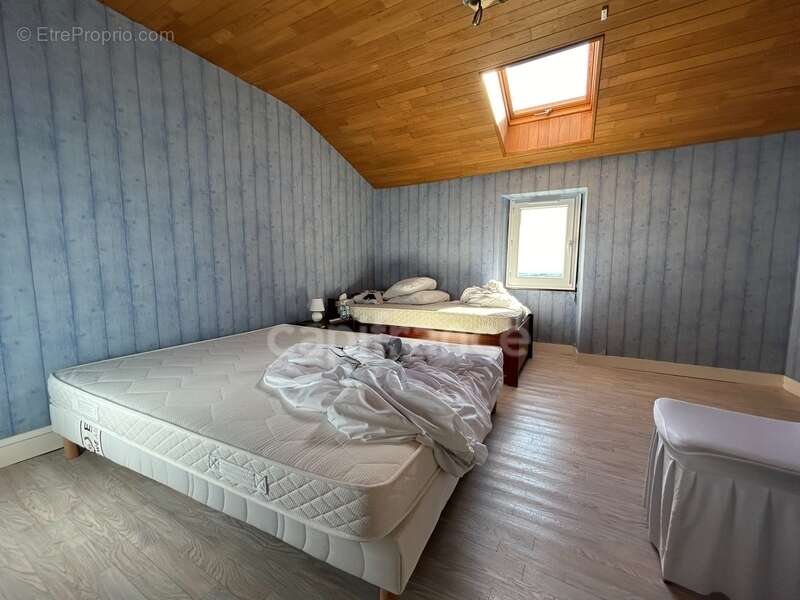 Maison à SAINT-SULPICE-D&#039;EXCIDEUIL