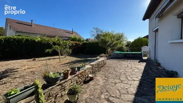 Maison spacieuse à proximité du CHU avec garage, terrasse, balcon et jardin - photo 15