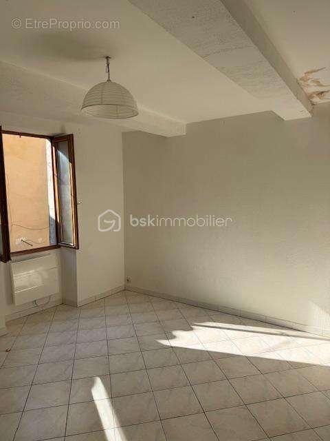 Maison à SAINT-GILLES