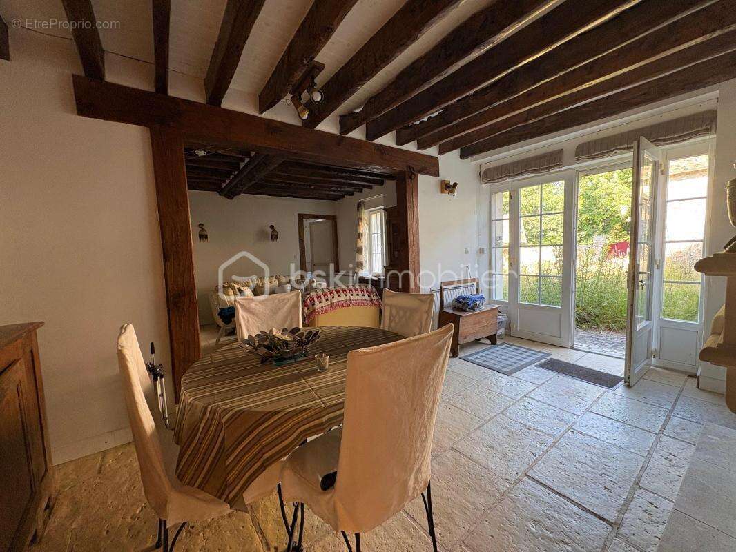 Maison à BONNIERES-SUR-SEINE