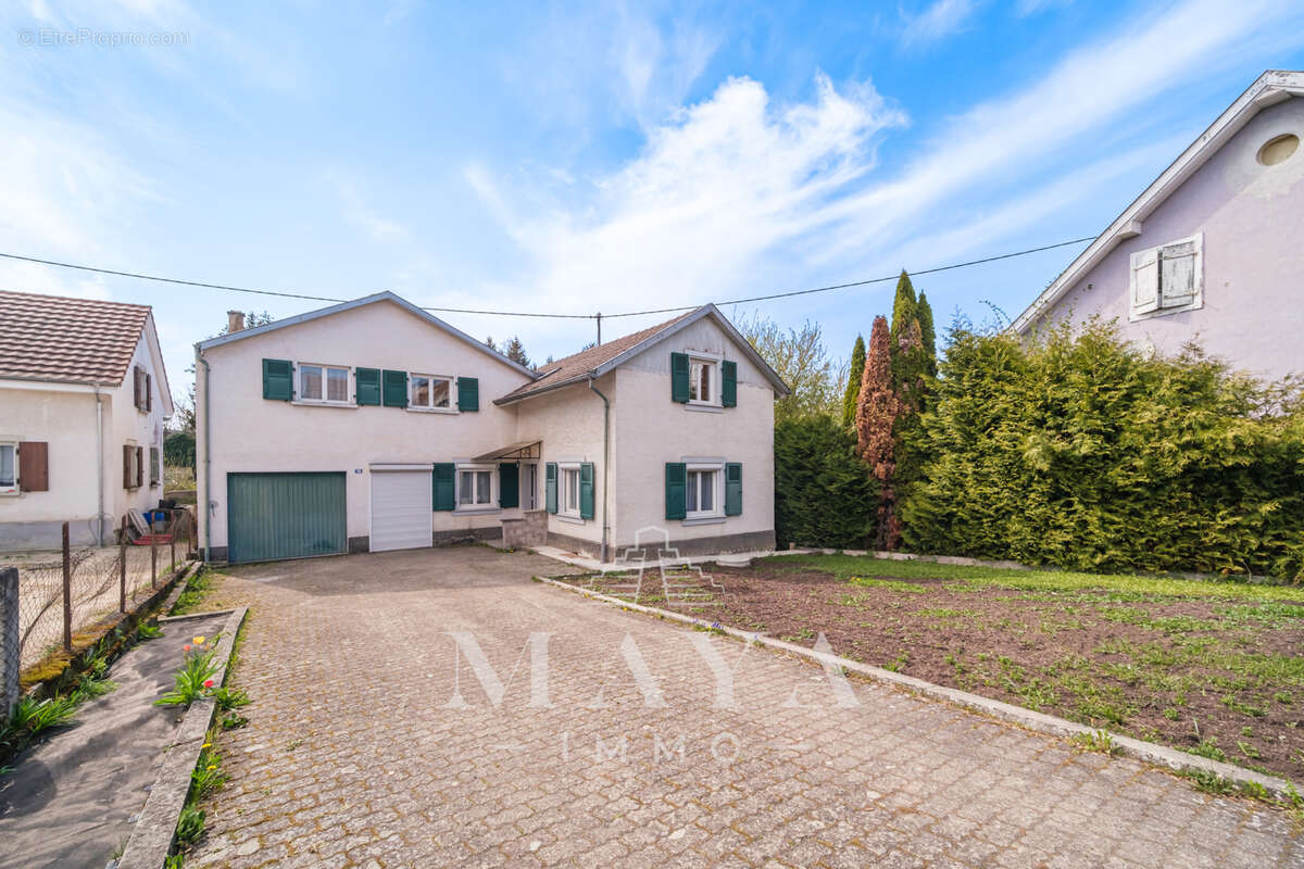 DURMENACH, Maison de 130m2 avec une grange attenante - photo 4