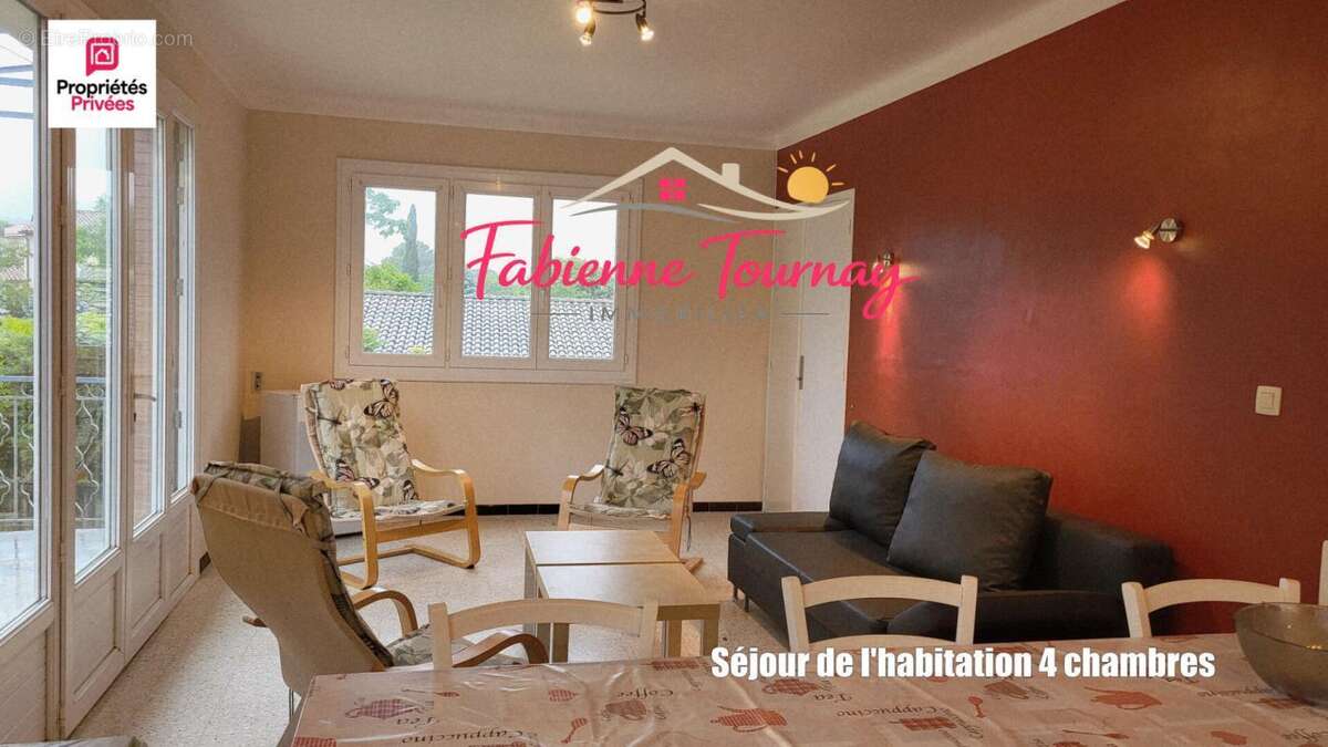 Maison à SABRAN