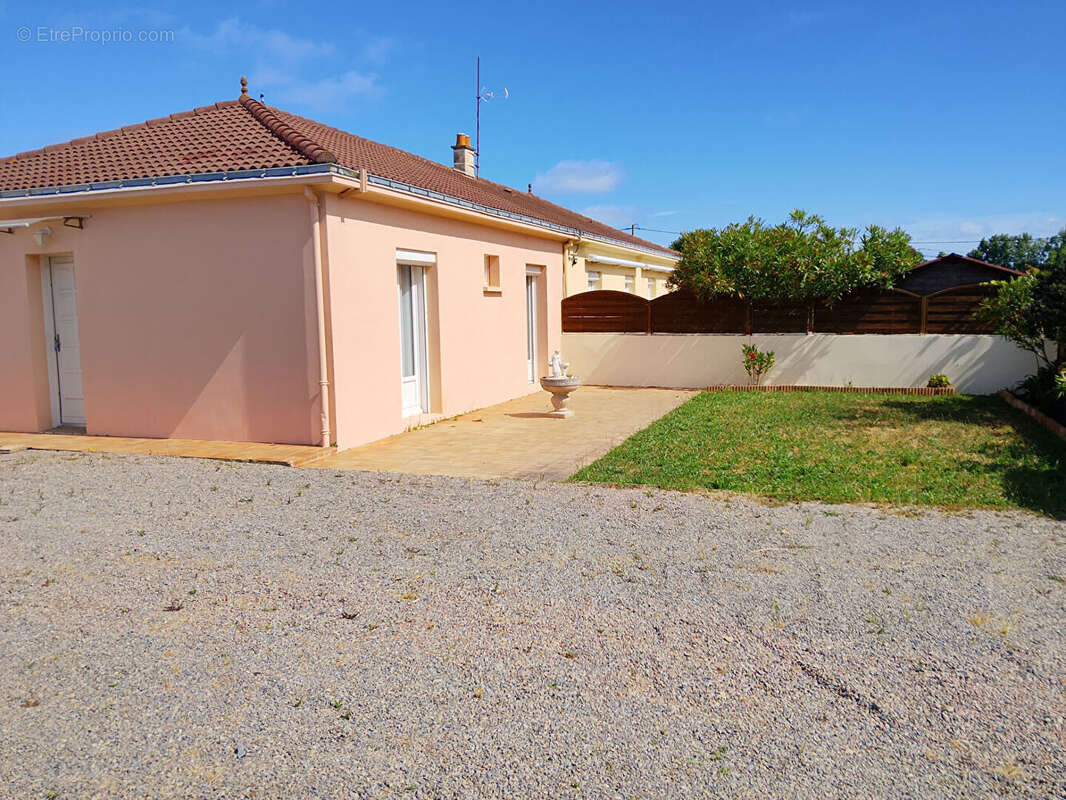 La Plaine Sur Mer  Maison+ dépendance logement - photo 6