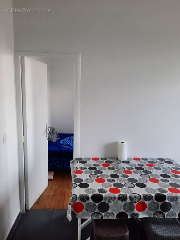 Appartement à AUBERVILLIERS