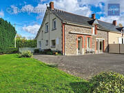 Maison à NOYAL-CHATILLON-SUR-SEICHE