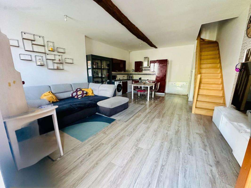 Maison à VERNEUIL-SUR-SEINE