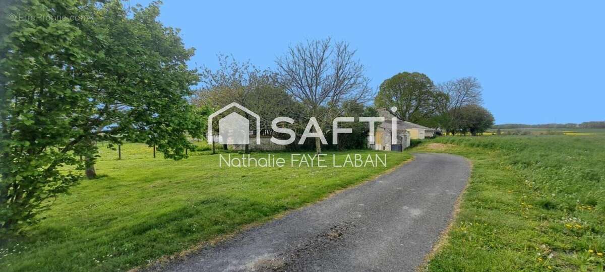 Photo 6 - Maison à SAINT-GERVAIS-LES-TROIS-CLOCHERS