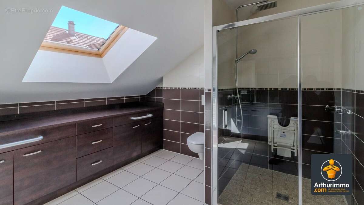 Appartement à BELLEGARDE-SUR-VALSERINE